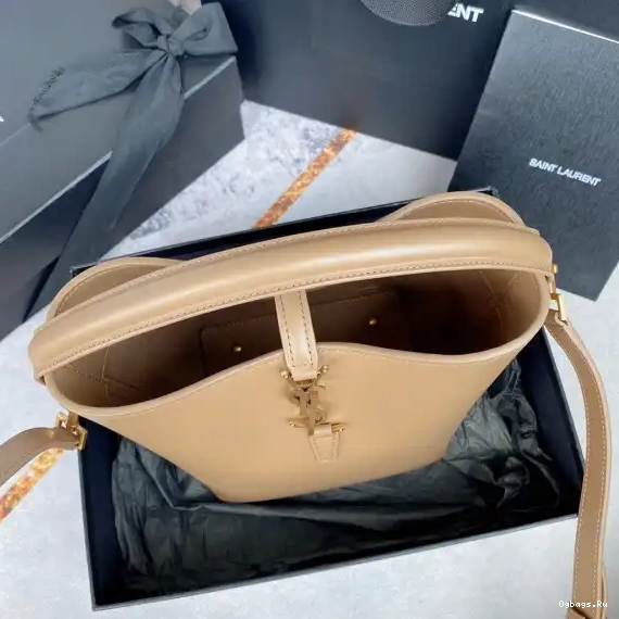 37 YSL SMALL  BAG-17*20*13CM LE 0501
